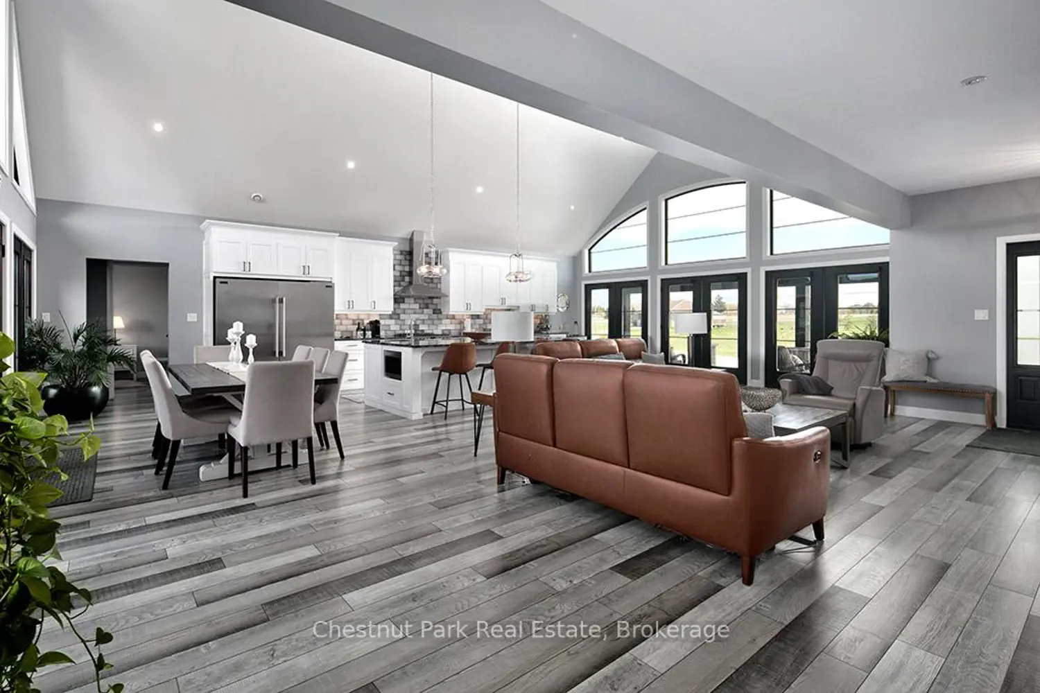 26 Nickason Drive photo 4