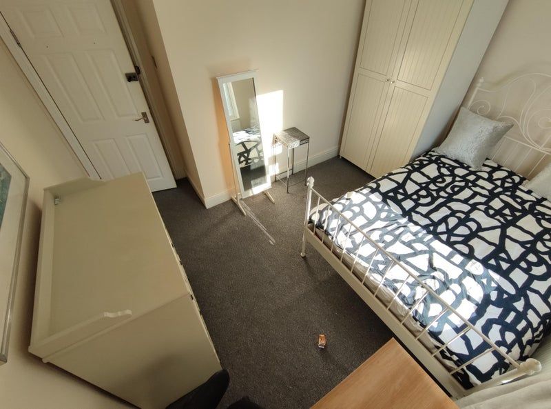 Room to rentN17 photo 2