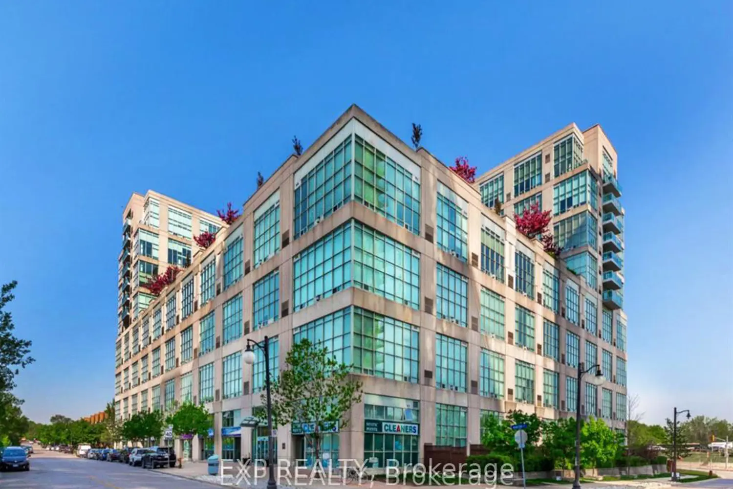 Additional image 2 of 300 Manitoba Street Ph416