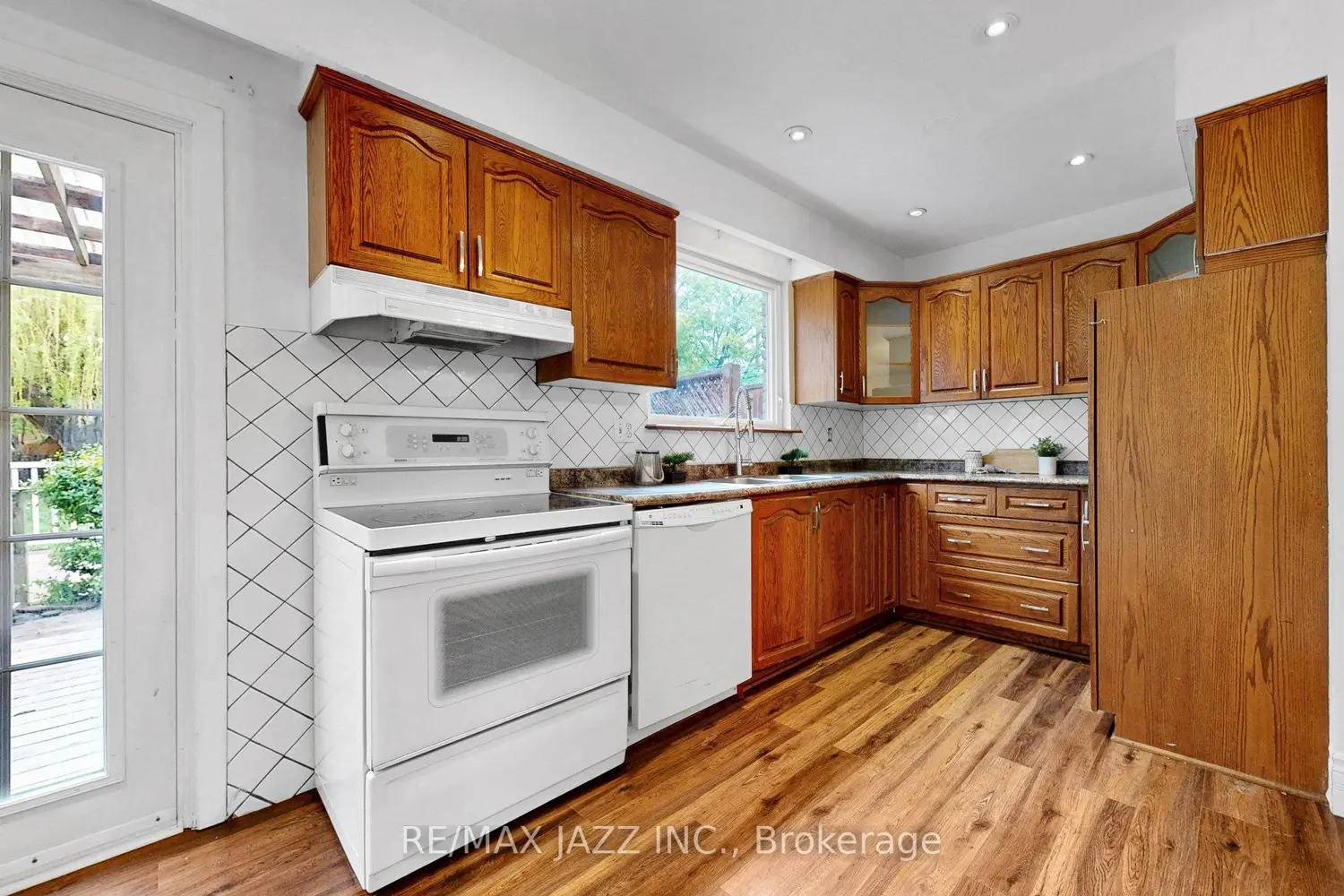 Additional image 5 of 1947 Bonnymede Drive