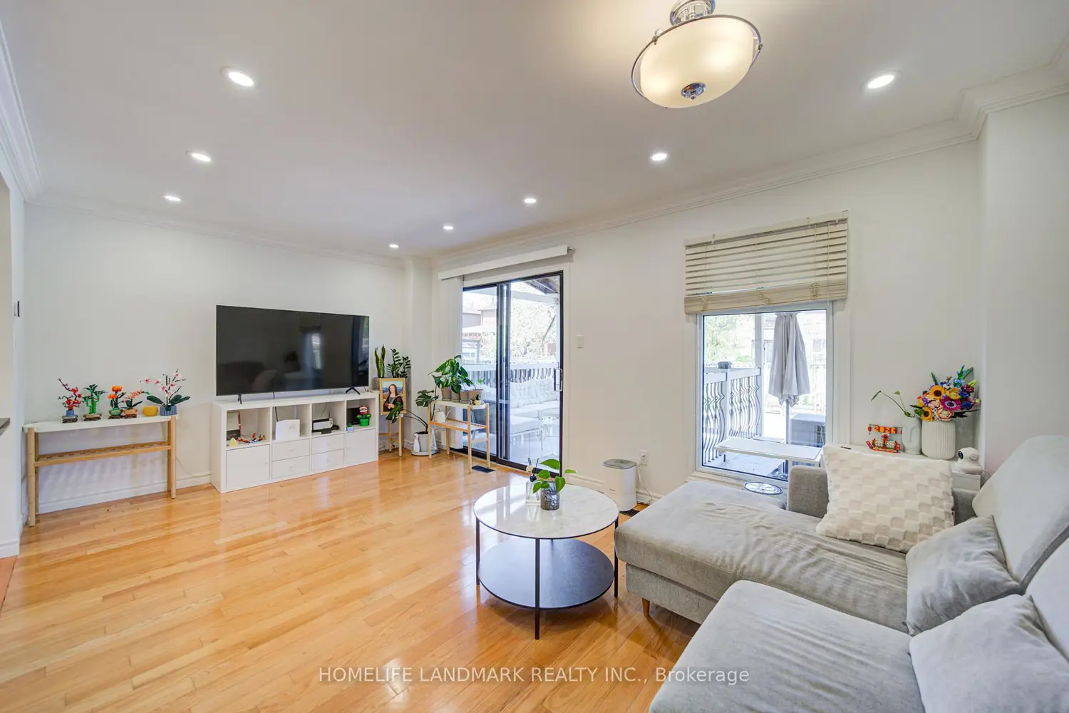 44 Duxford Crescent