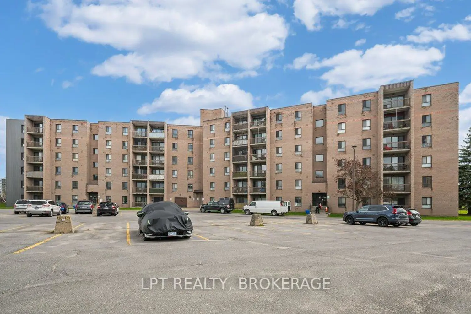 Additional image 12 of 17 Eldon Hall Place 303