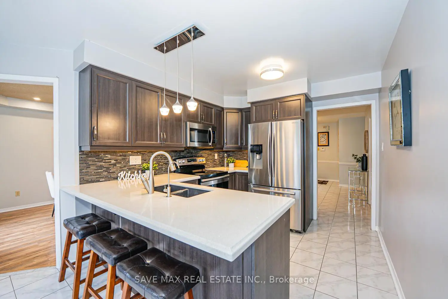 Additional image 4 of 30 Adirondack Crescent