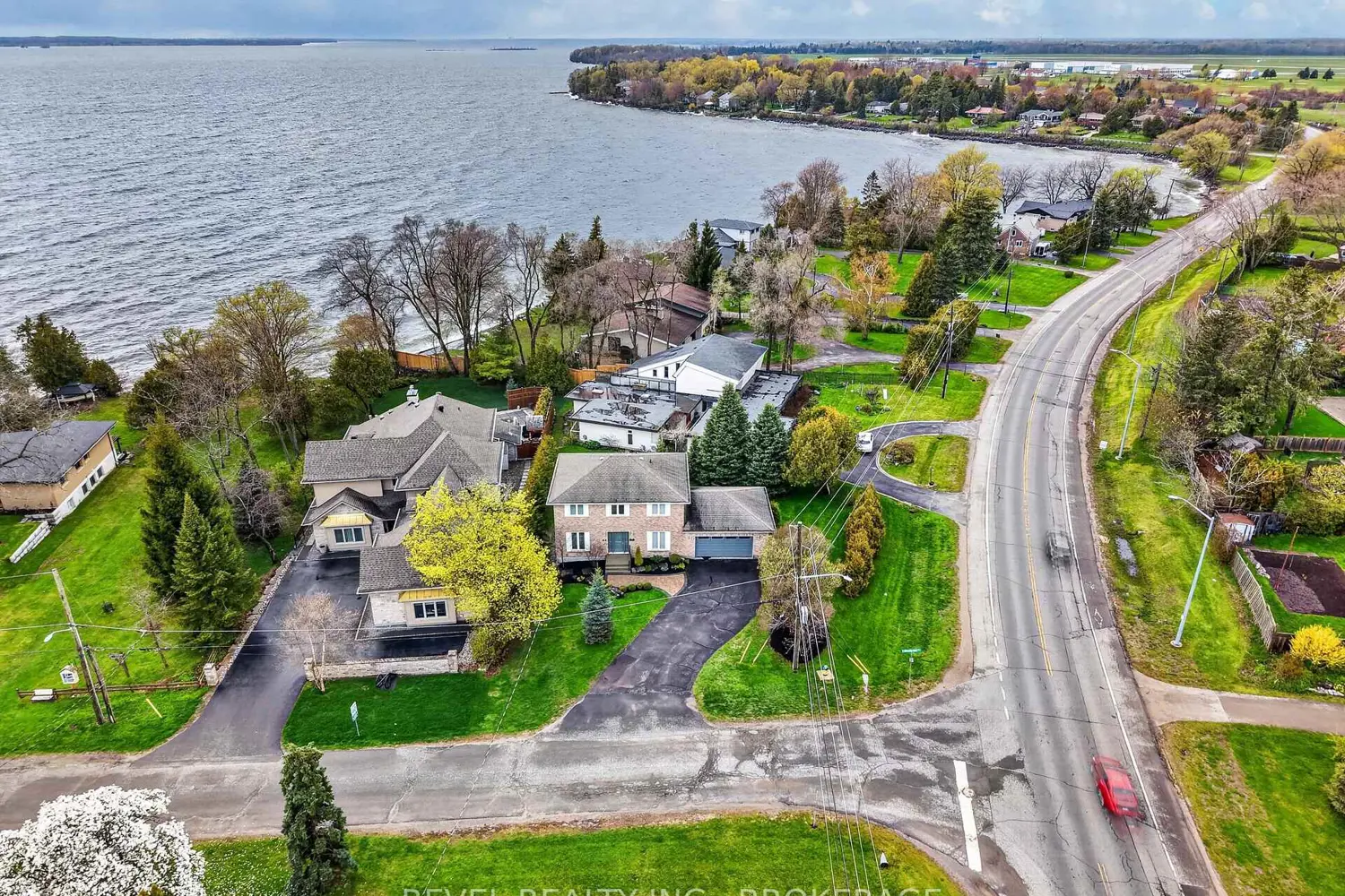 Additional image 19 of 43 Lakeland Point Drive