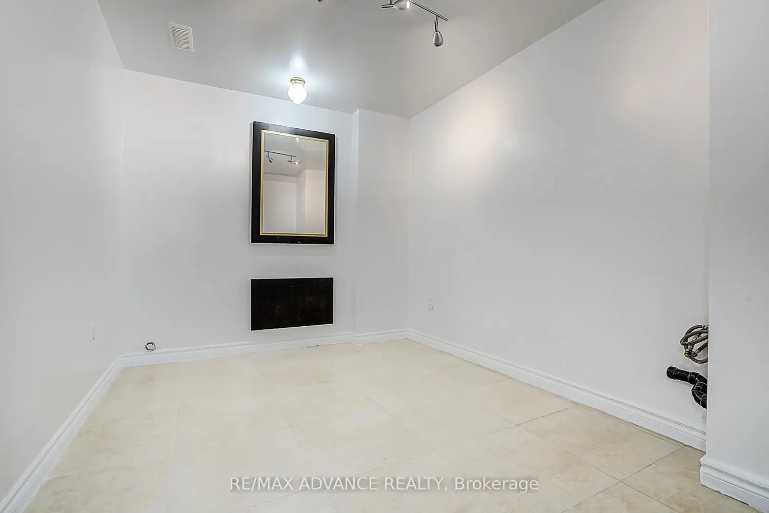 Additional image 18 of 140 Vanguard Road