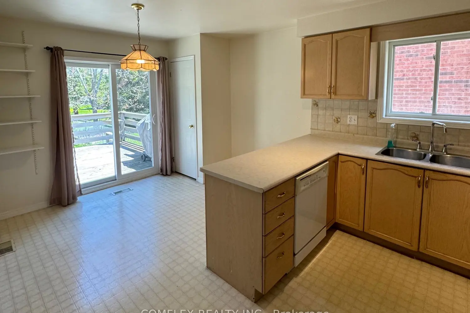Additional image 7 of 154 Carroll Crescent