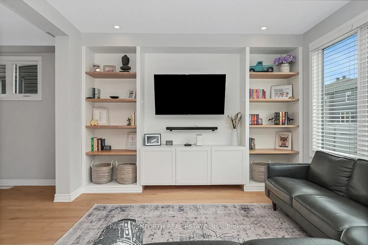 256 Hepatica Way photo 4