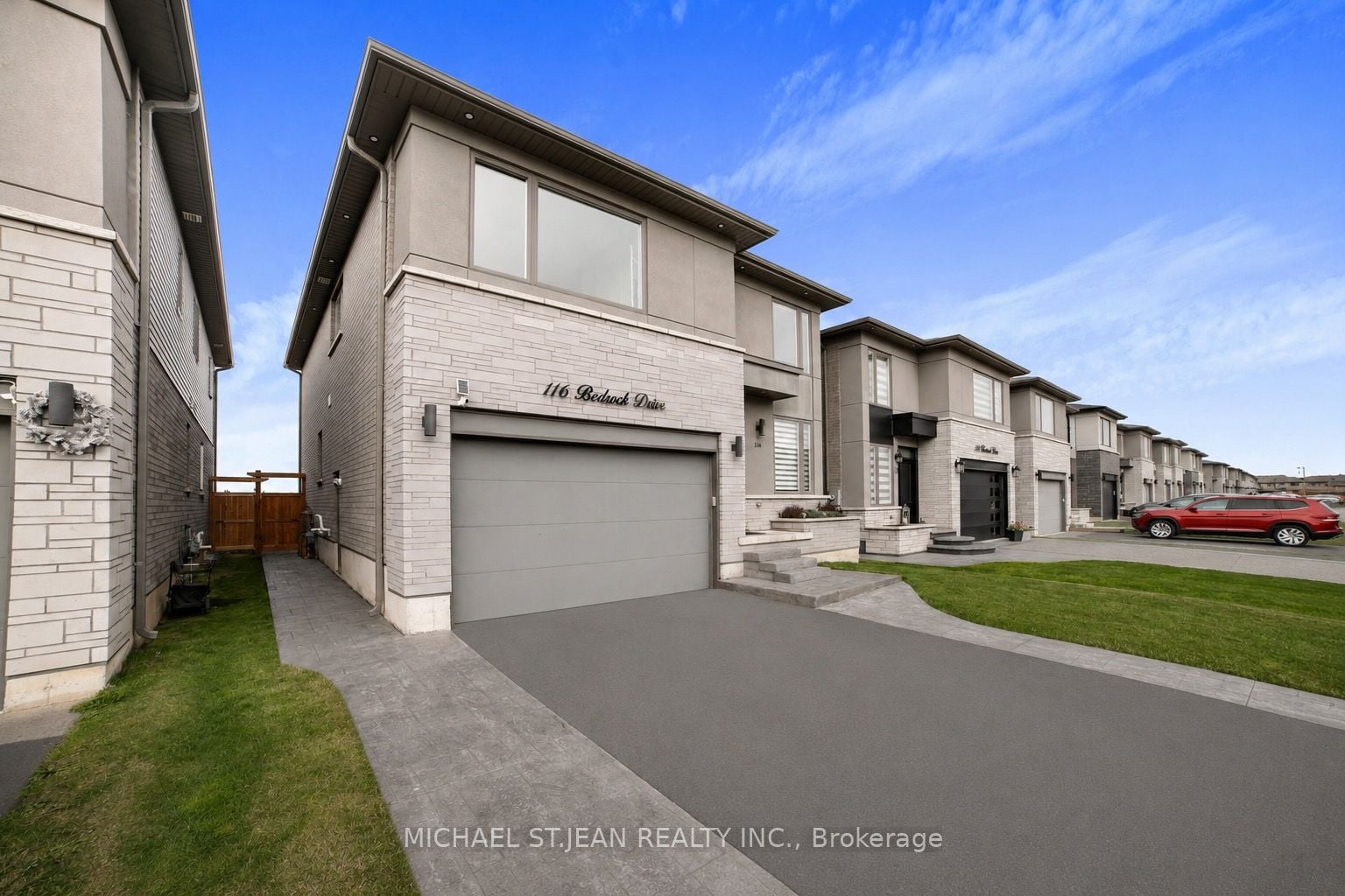116 Bedrock Drive, Hamilton, ON, L8J 0K6 photo 3