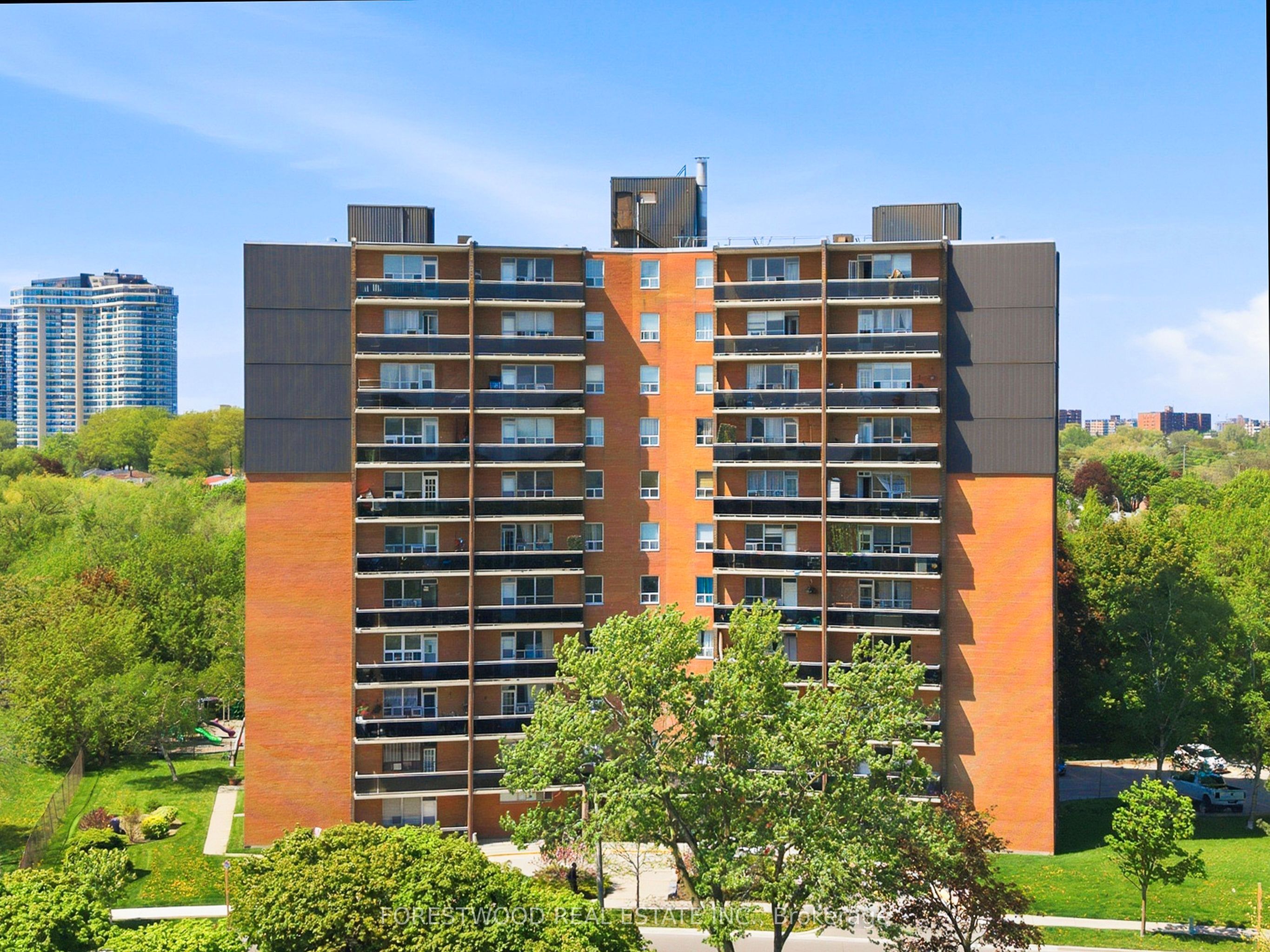 Additional image 3 of 506-3145 Queen Frederica Drive, Mississauga, ON, L4Y 3A7