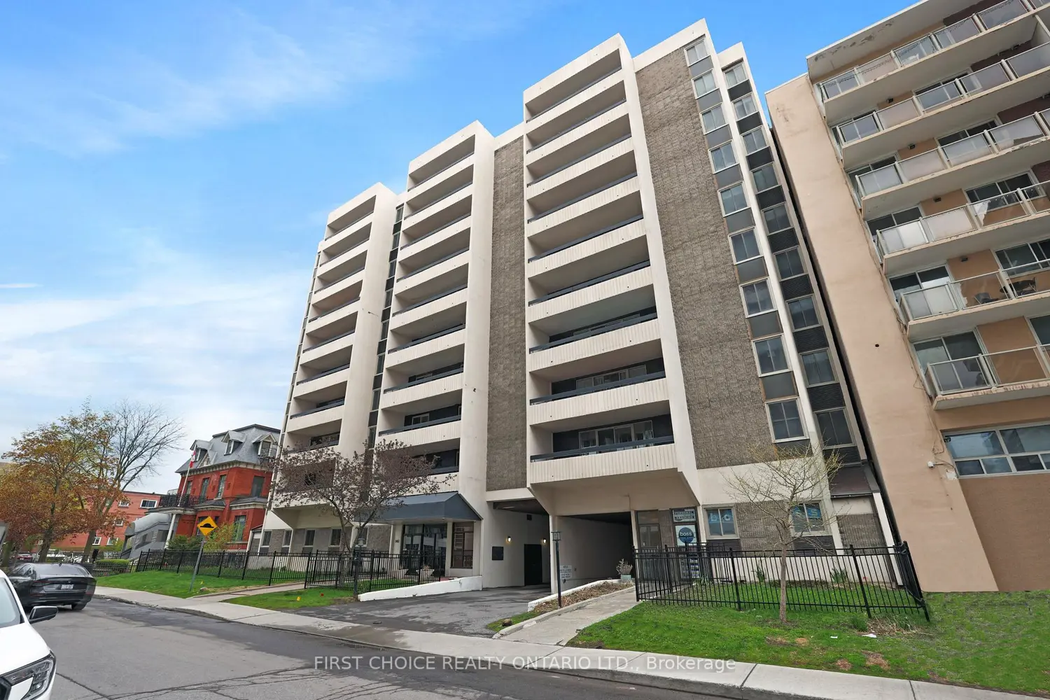 Additional image 2 of 141 Somerset Street 703