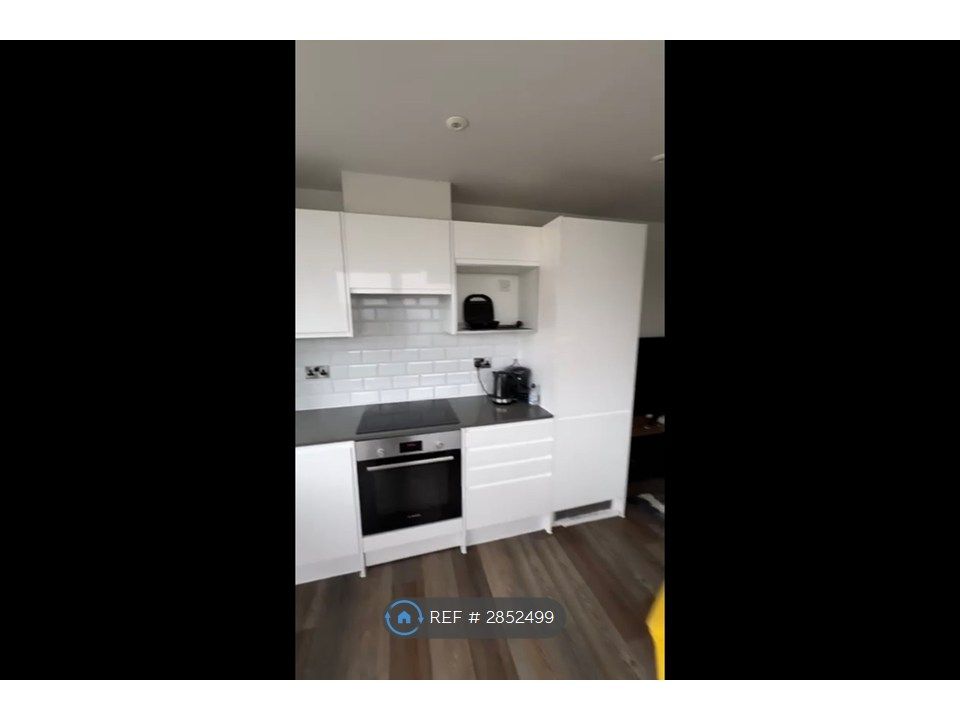 Additional image 13 of 2 bed flat to rentPortland Place, Southampton SO14