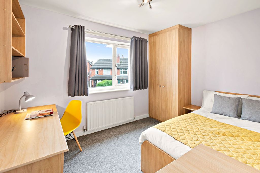 Additional image 5 of 8 bed shared accommodation to rentStanmore Crescent, Leeds LS4