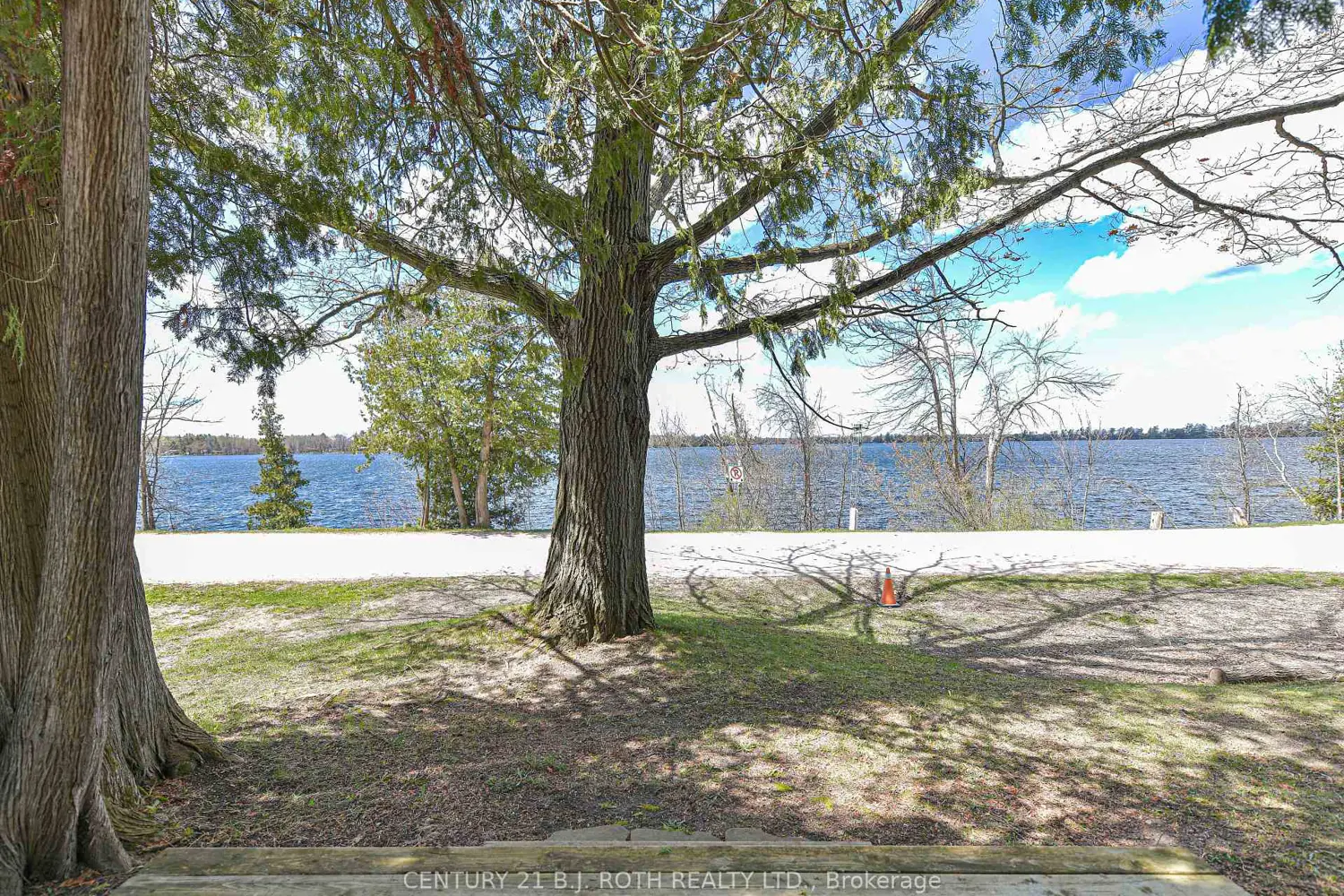 Additional image 2 of 230-232 Lake Dalrymple Road #10