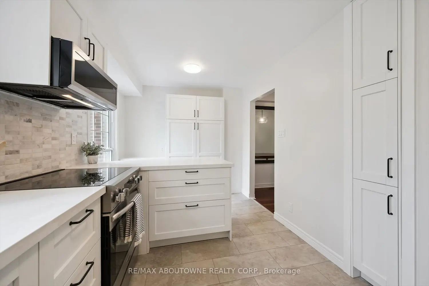 Additional image 9 of 3041 Glencrest Road 41