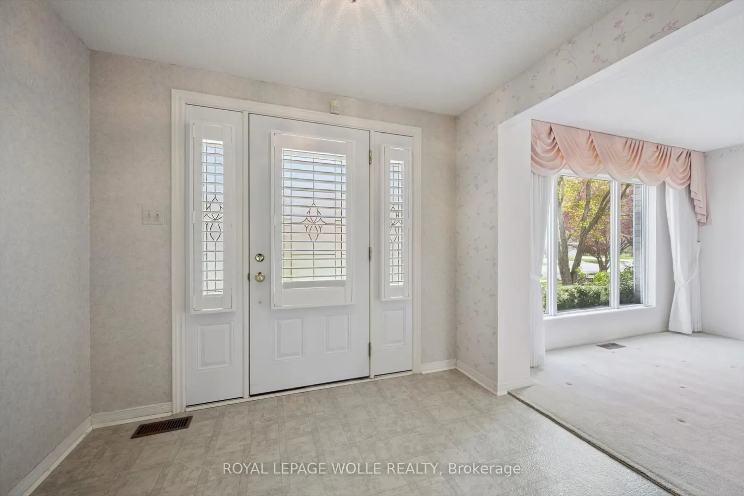363 Northlake Drive