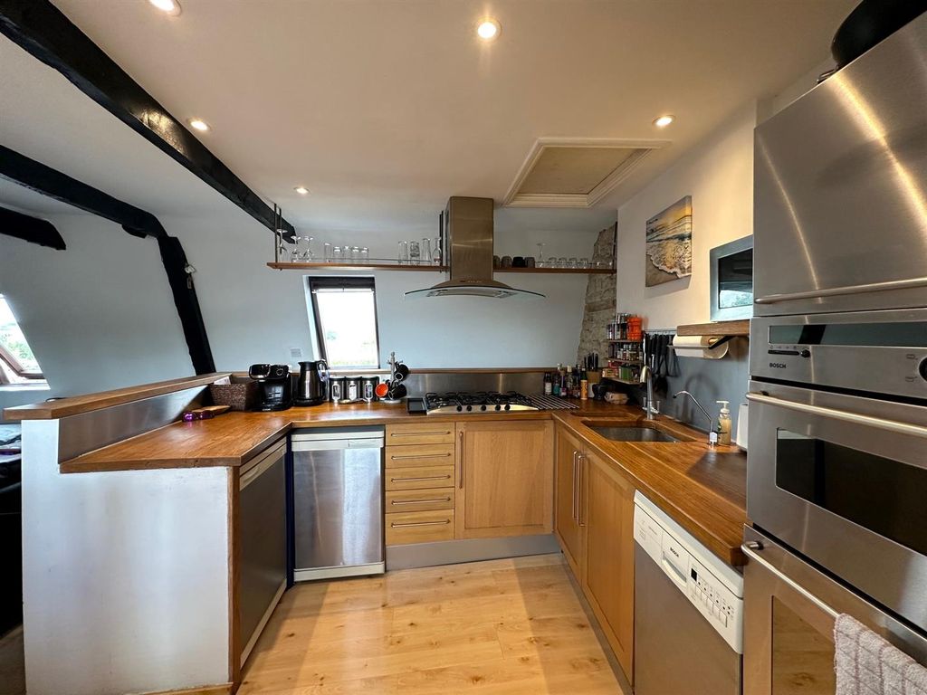 Additional image 11 of 2 bed terraced house to rentChurch Street, St Martins, Stamford PE9