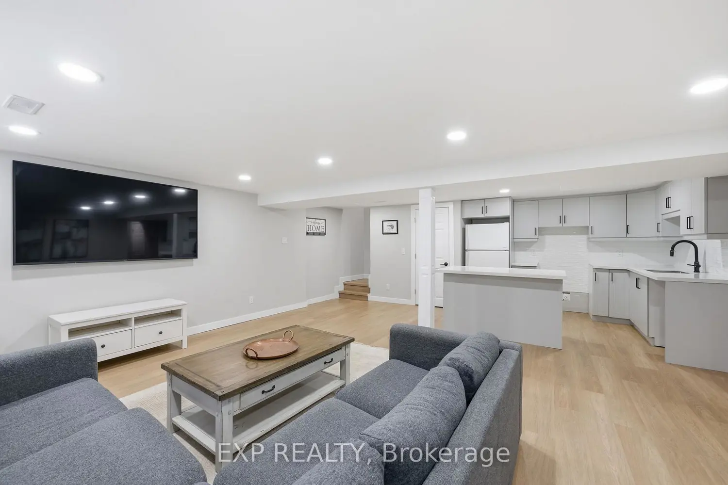Additional image 9 of 21 Canzone Drive