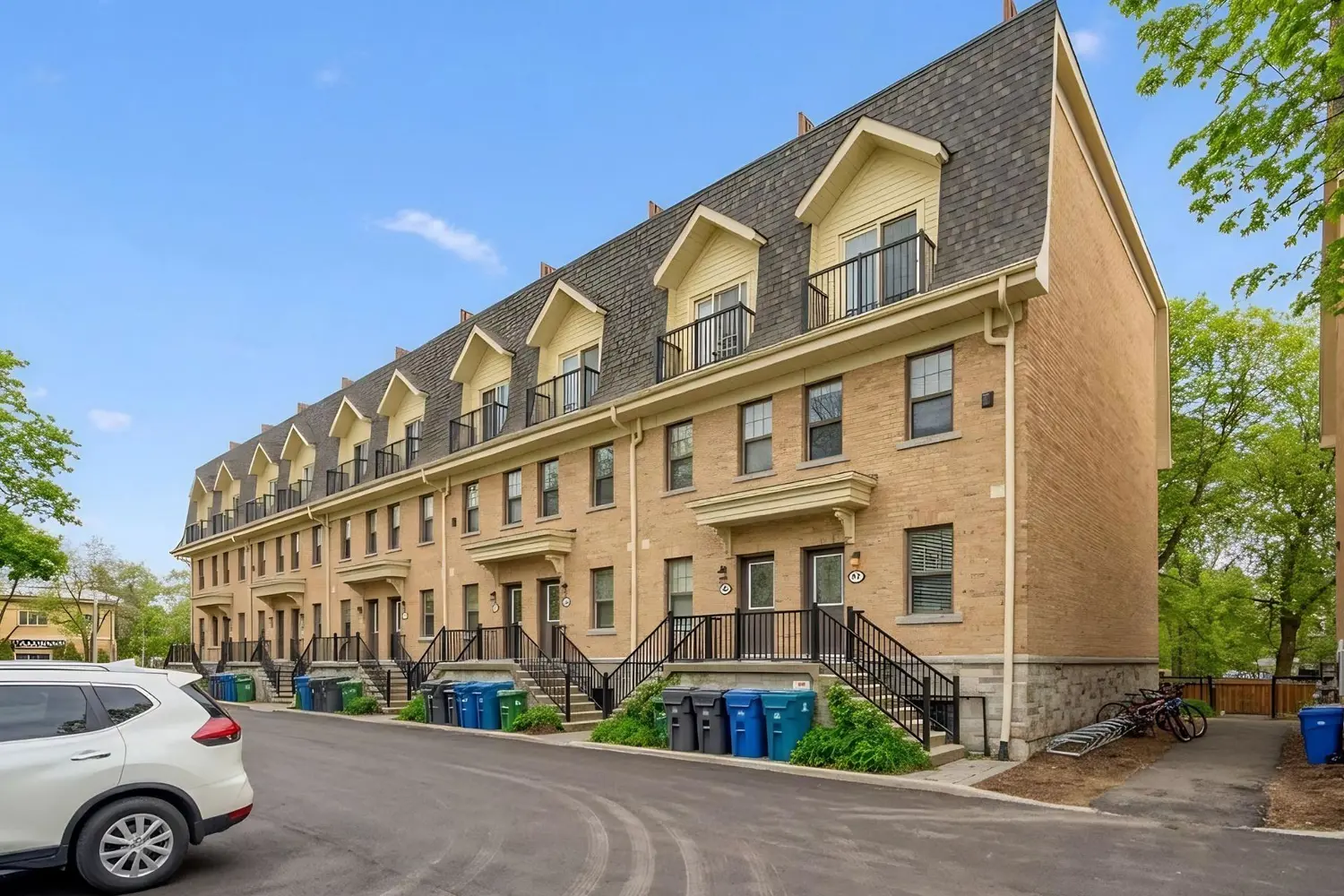 803 Gordon Street 9 photo 4