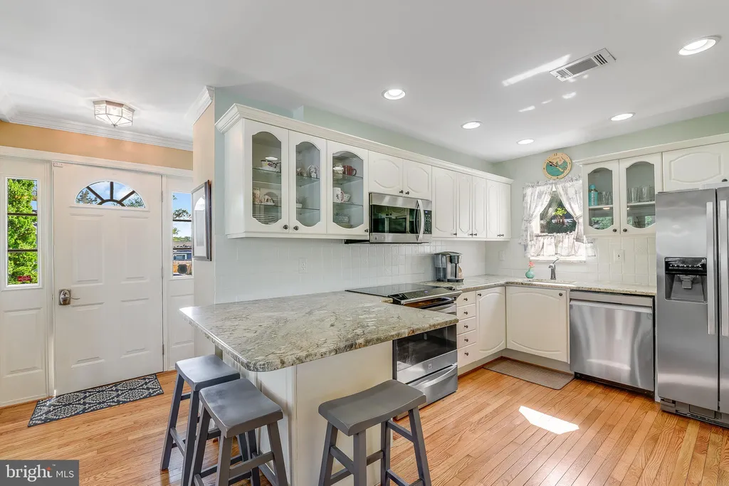 Additional image 16 of 684 N Riverside Drive, Crownsville, MD 21032