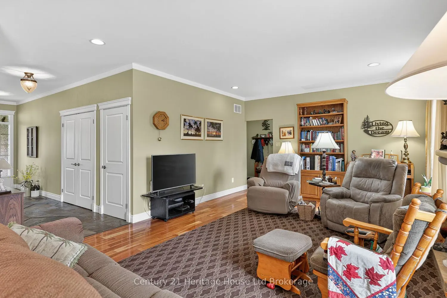 Additional image 5 of 15 Hampden Street