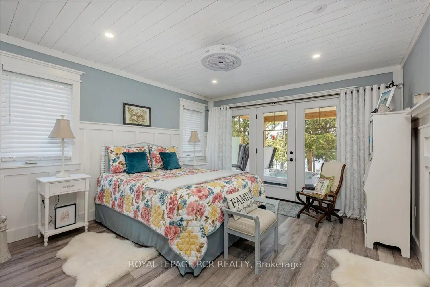 Additional image 13 of 1093 North Bay Drive