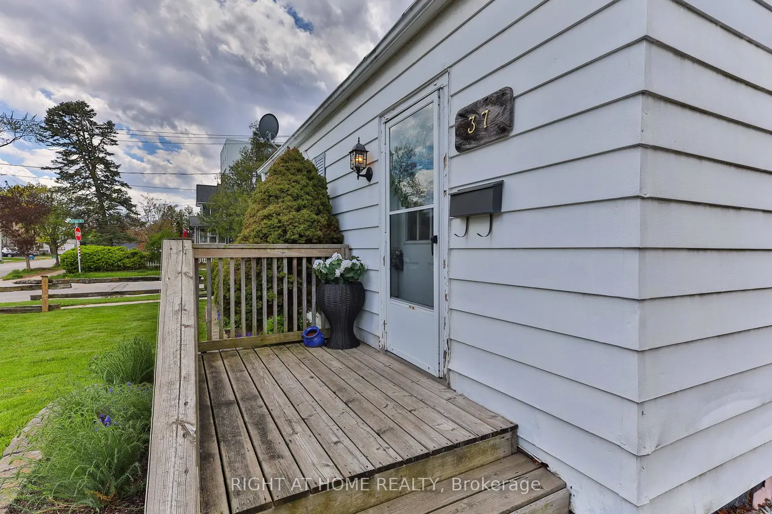 Additional image 2 of 37 Stewart Street
