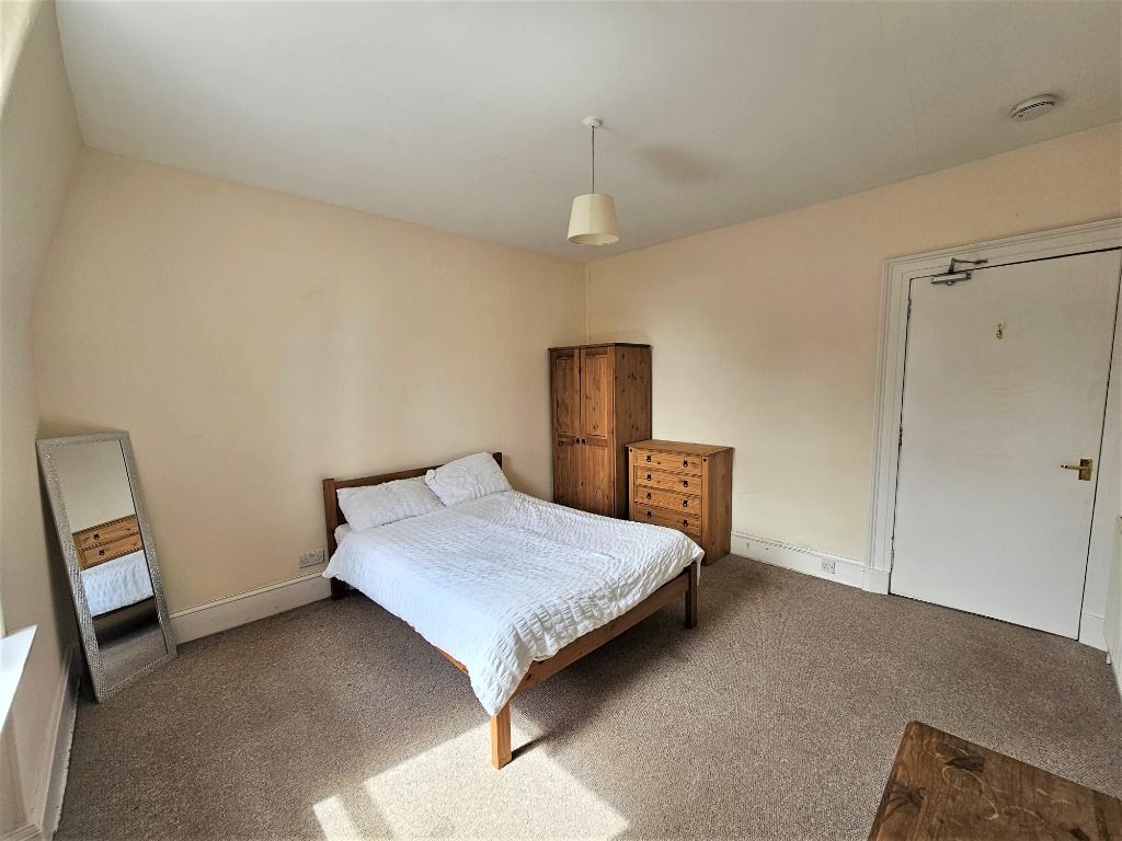 Additional image 7 of 4 bed flat to rentHutcheon Street, City Centre, Aberdeen AB25