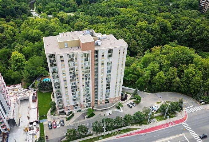 Additional image 3 of 403-200 Burnhamthorpe Road, Mississauga, ON, L5A 4L4