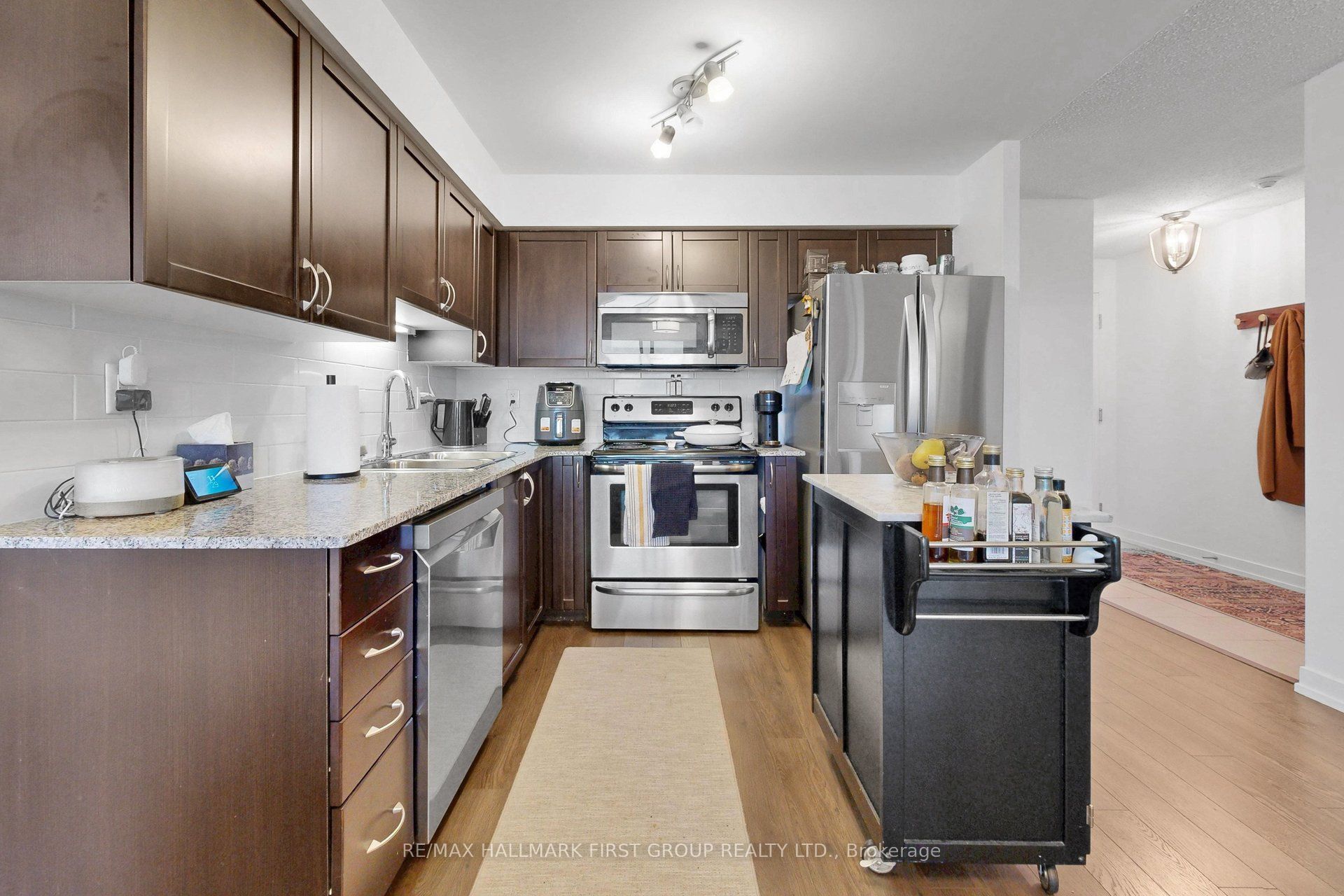 Additional image 6 of 918-812 Lansdowne Avenue, Toronto, ON, M6H 4K3