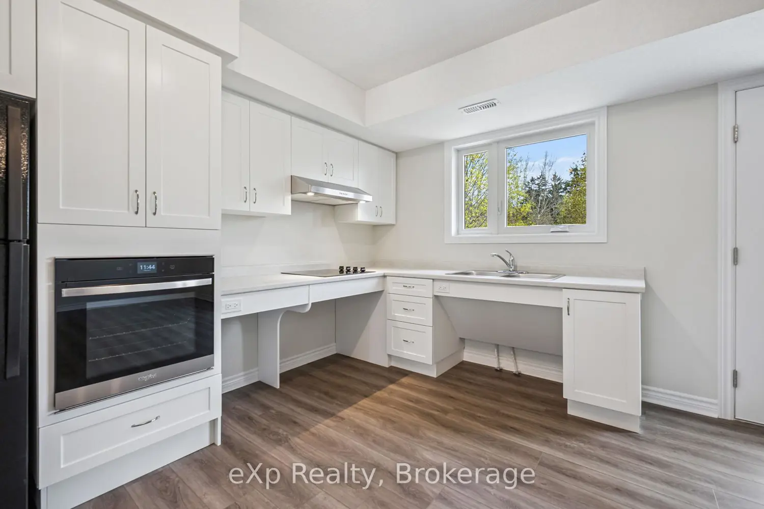 Additional image 7 of 465 Garafraxa Street 10