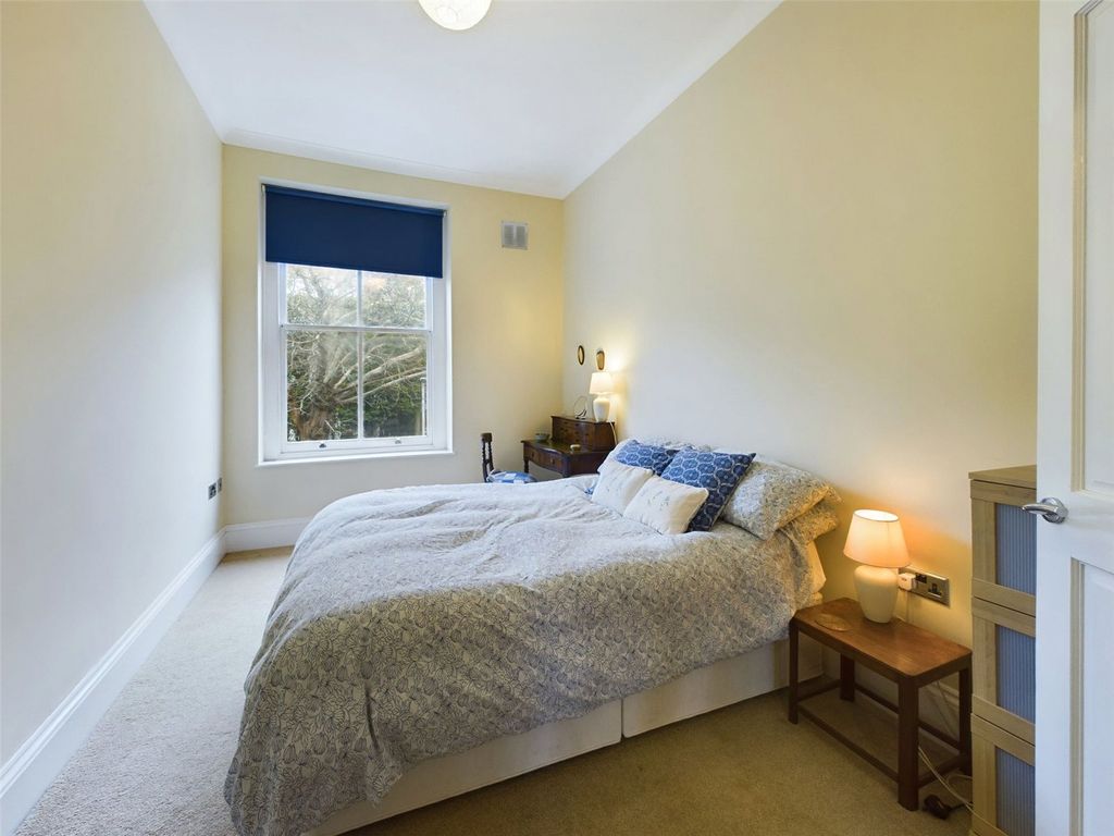 Additional image 10 of 3 bed flat to rentShrubbery Avenue, Weston-Super-Mare, North Somerset BS23