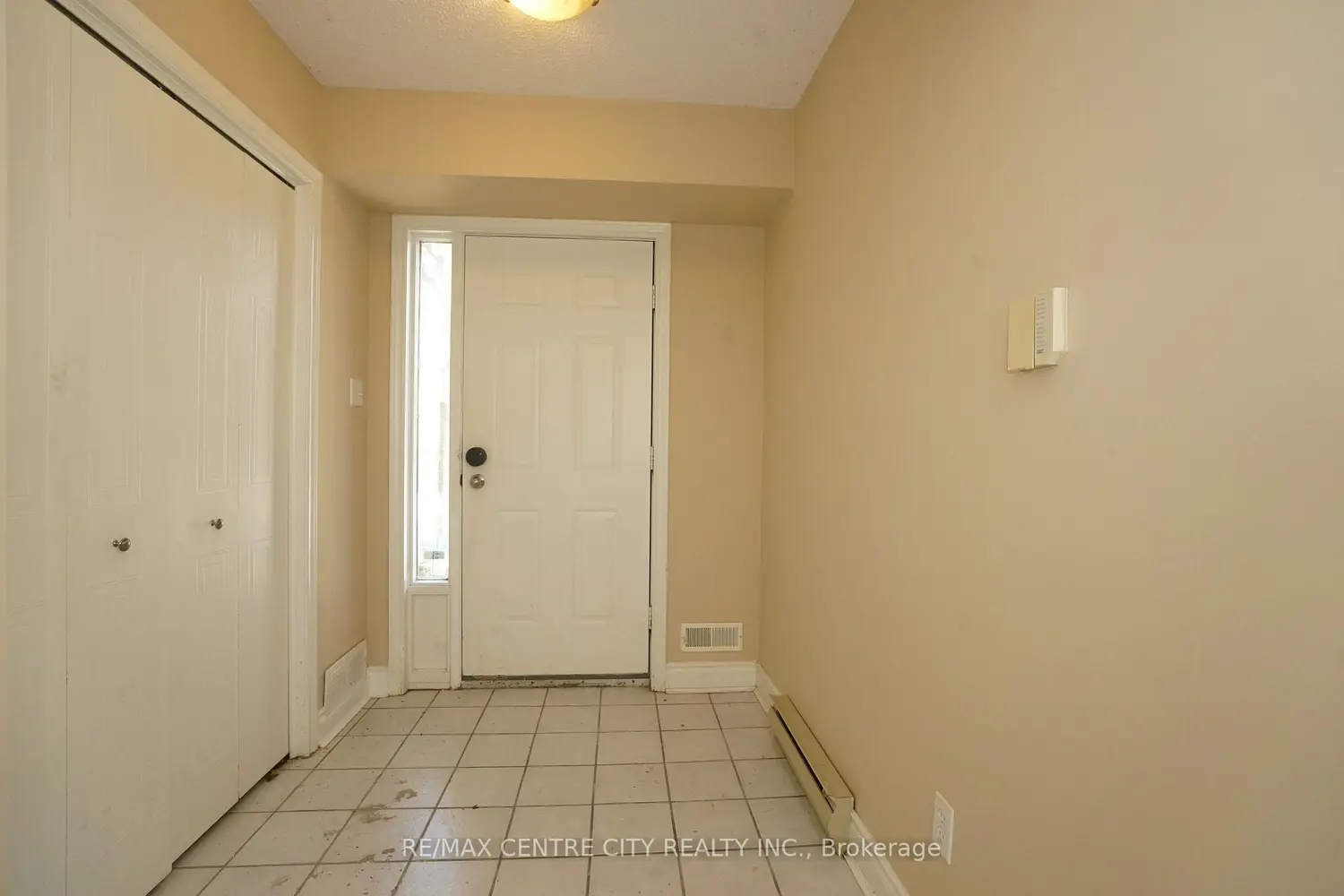 Additional image 3 of 1548 Richmond Street 31