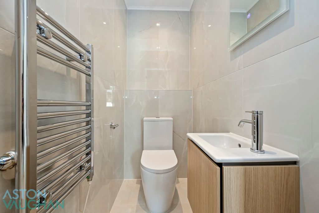 Additional image 21 of 3 bed flat for salePenthouse, Apartment 9, Botanica House, Hove BN3