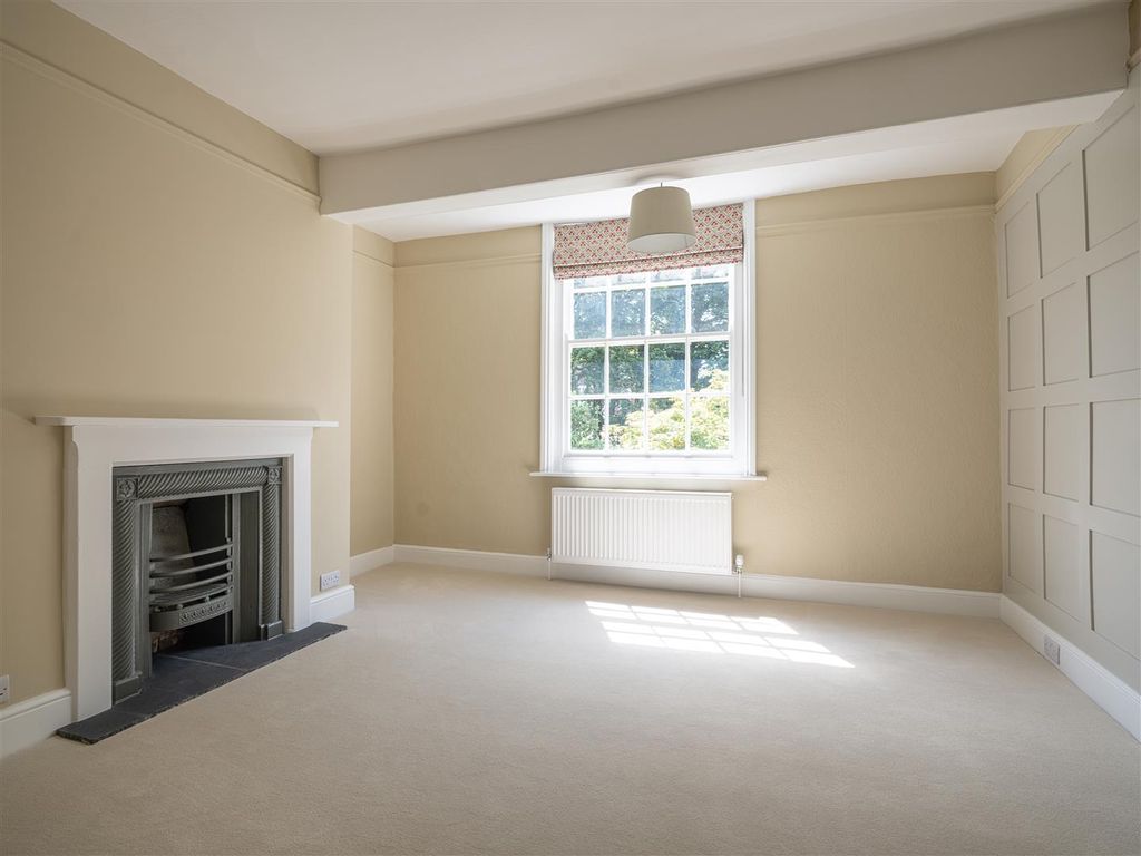 Additional image 18 of 5 bed property to rentDe Vaux Place, Salisbury SP1