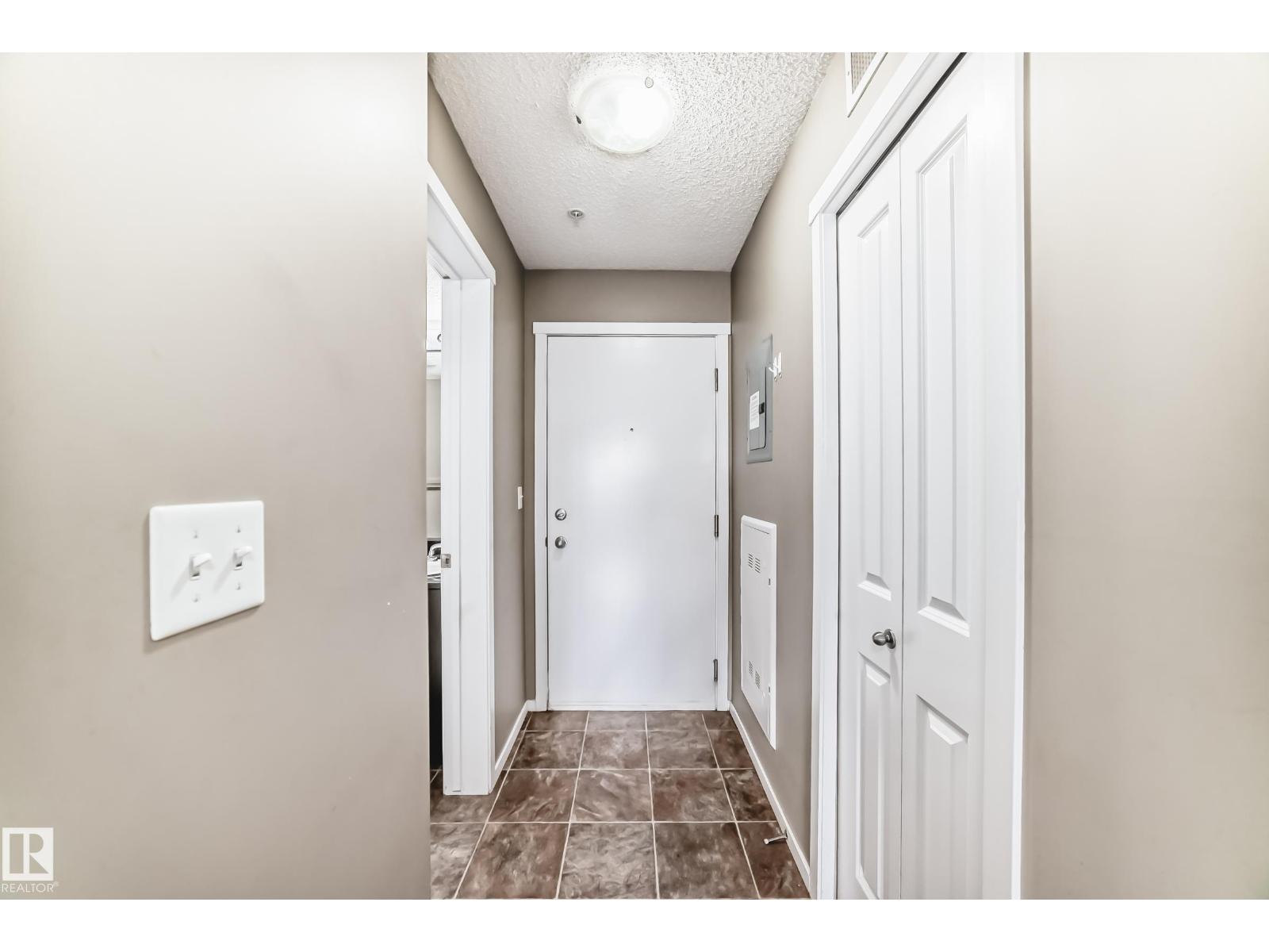 Additional image 5 of 210-3315 James Mowatt Trail SW, Edmonton, AB, T6W3L9