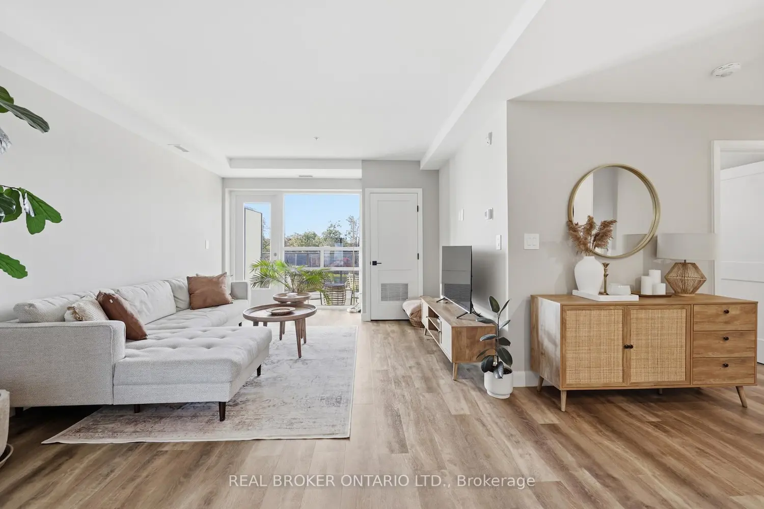 Additional image 14 of 34 Norman Street 313