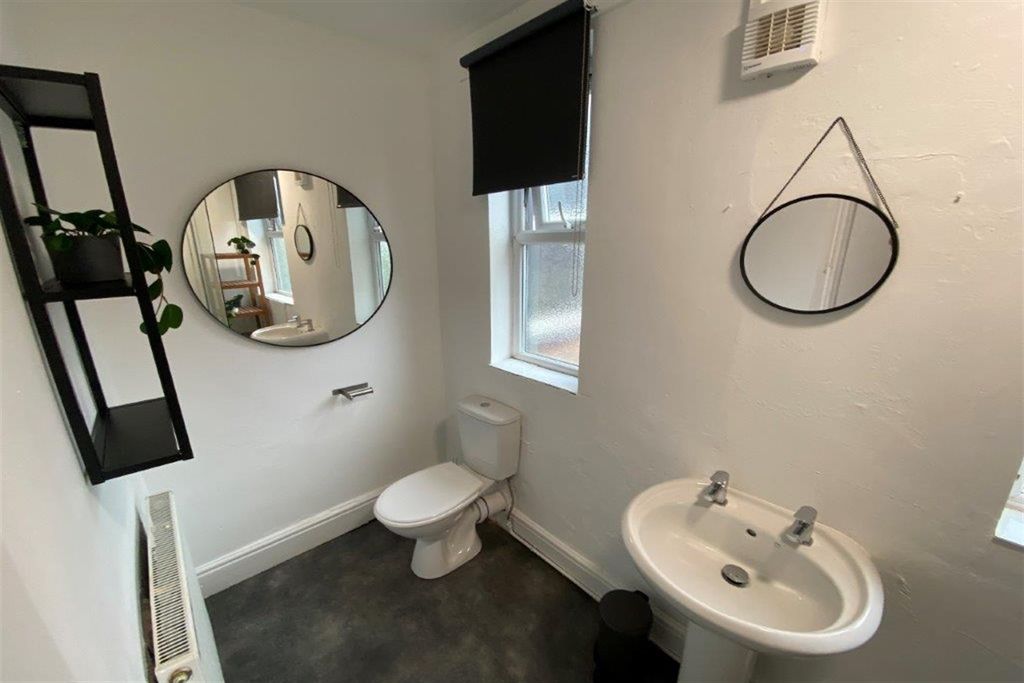 Additional image 16 of 5 bed shared accommodation to rentBroadgate, Beeston NG9