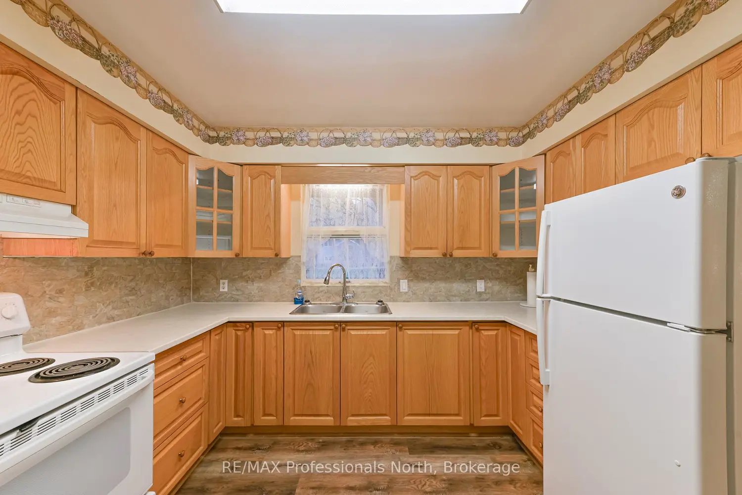 Additional image 7 of 6 Knob Hill Court