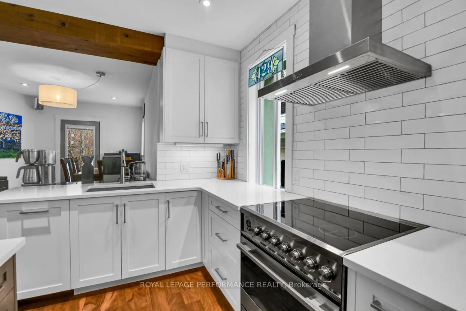 19 Windsor Avenue photo 3