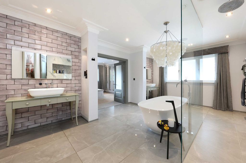 Additional image 19 of 6 bed detached house for salePenn Road, Beaconsfield, Buckinghamshire HP9