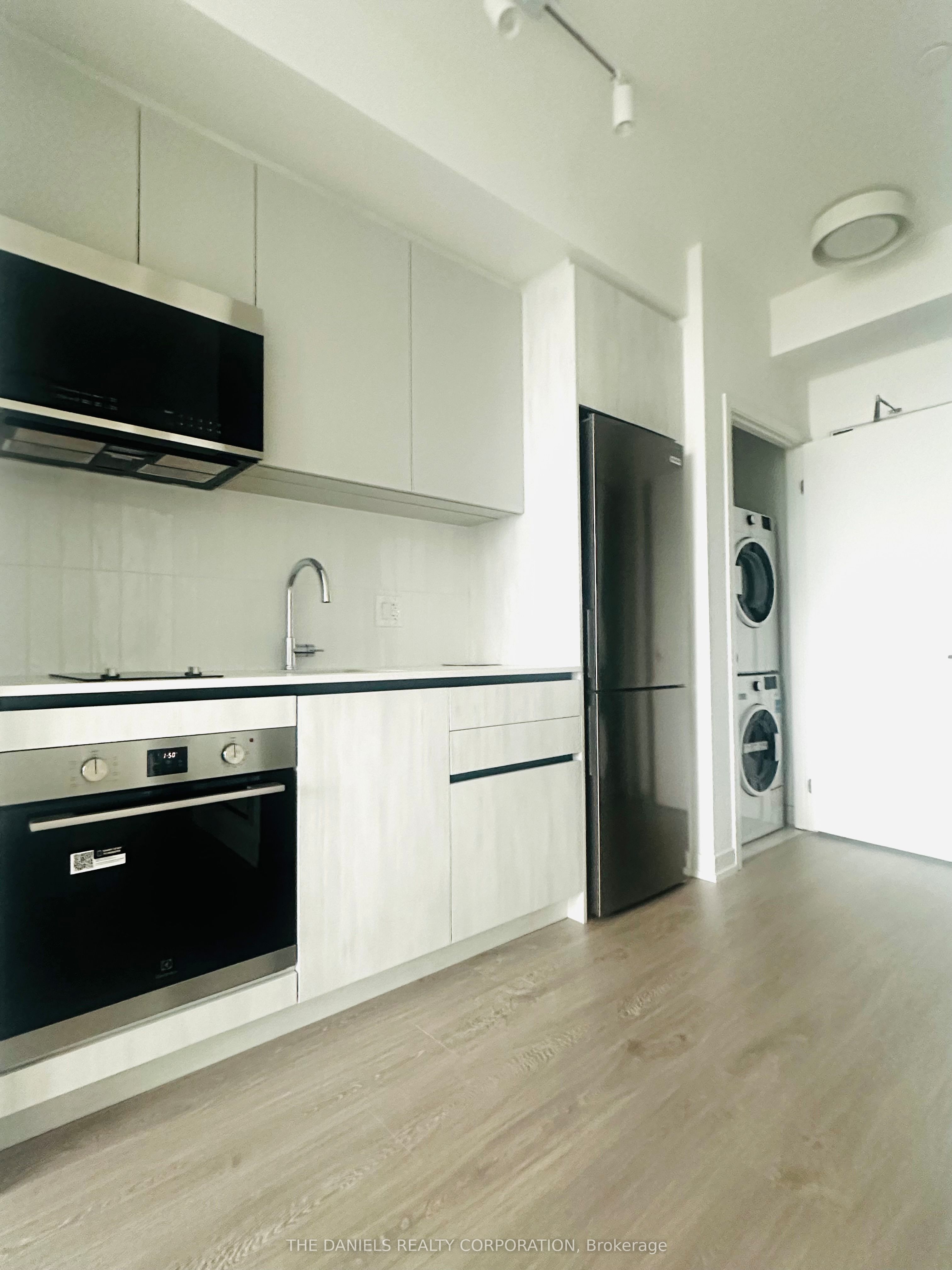 Additional image 3 of 804-2485 Eglinton Avenue W, Mississauga, ON, L5M 2T1
