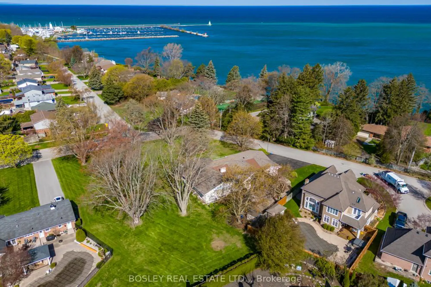Additional image 7 of 720 Lake Street