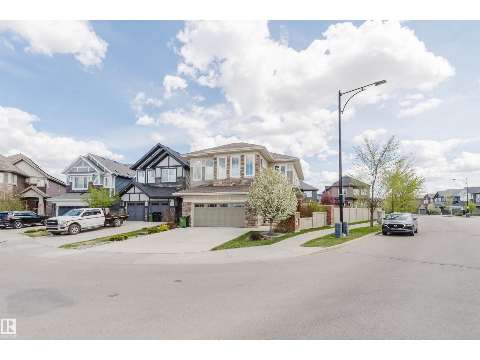 Additional image 2 of 3571 Keswick Boulevard SW, Edmonton, AB, T6W3W9