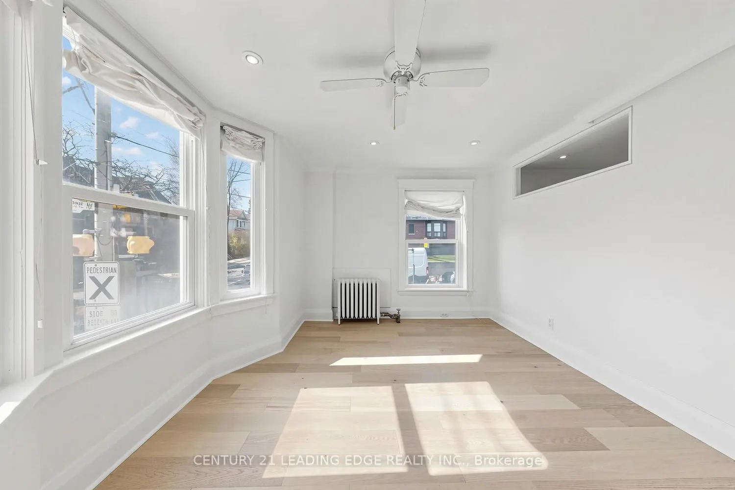679 Woodbine Avenue photo 5