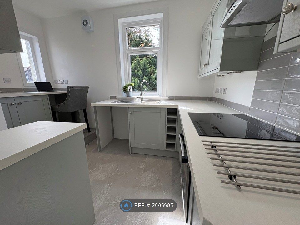 Additional image 8 of 2 bed flat to rentKelvin Street, Largs KA30