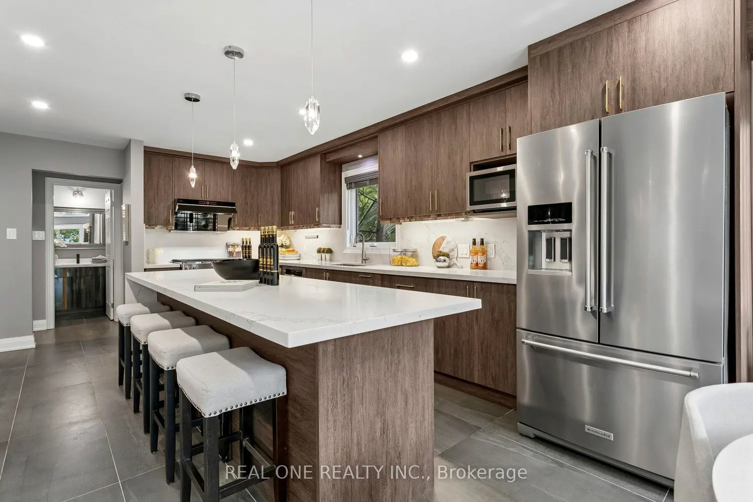 Additional image 7 of 1395 Silversmith Drive