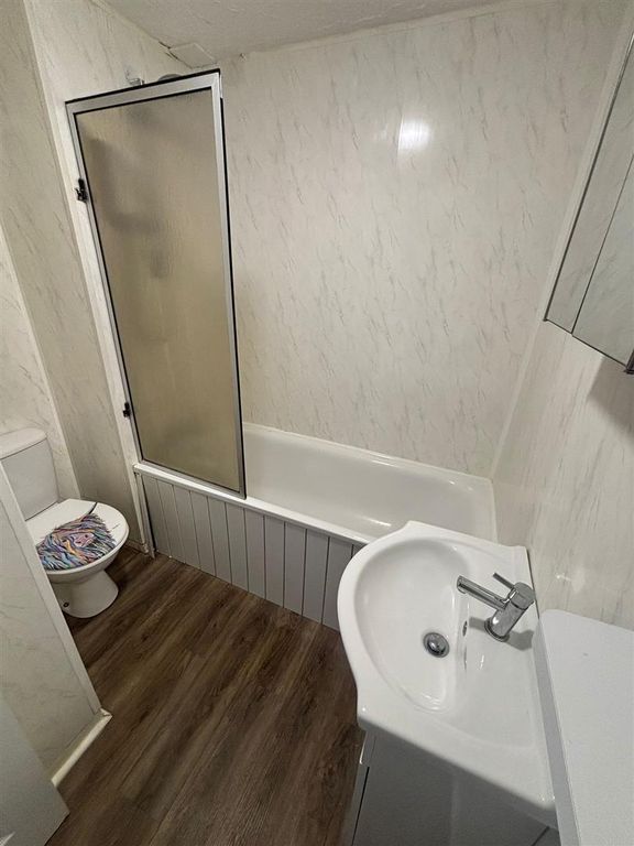 Additional image 3 of 2 bed flat to rentChapelcross Avenue, Airdrie ML6