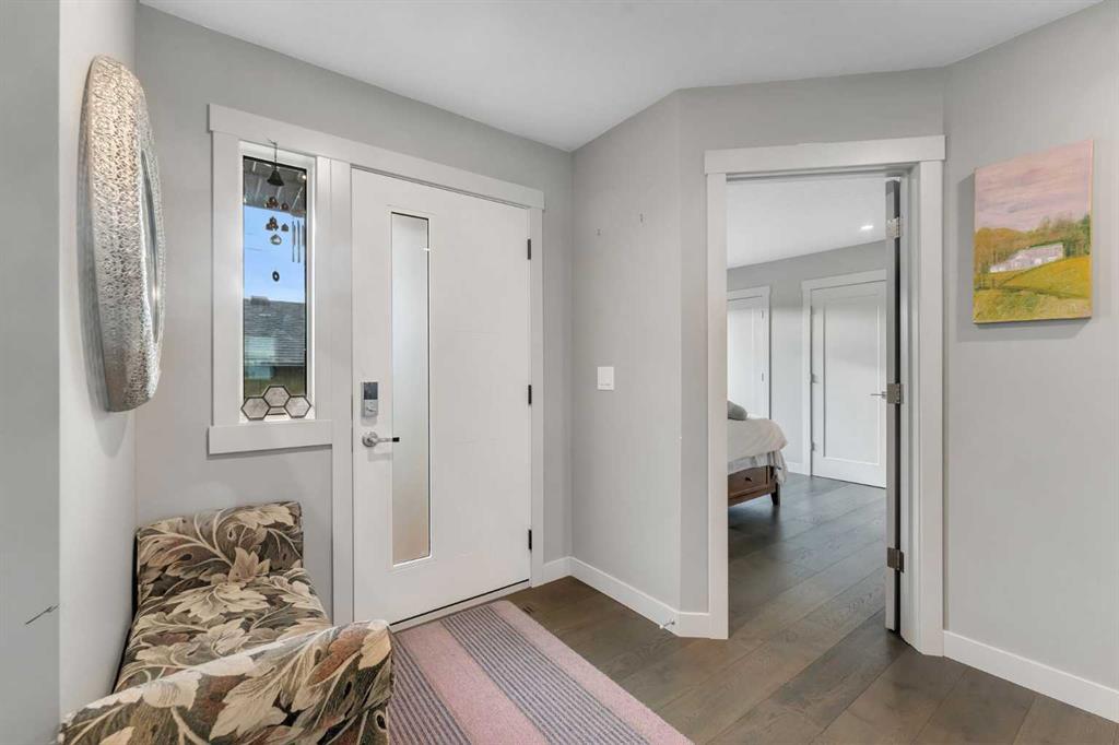 Additional image 5 of 760 West Chestermere Drive, Chestermere, AB, T1X 1B5