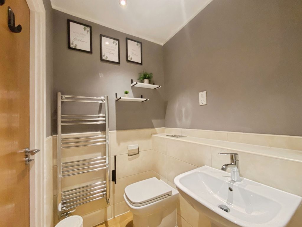 Additional image 12 of 3 bed flat to rentCrown Road, Weston, Bath BA1