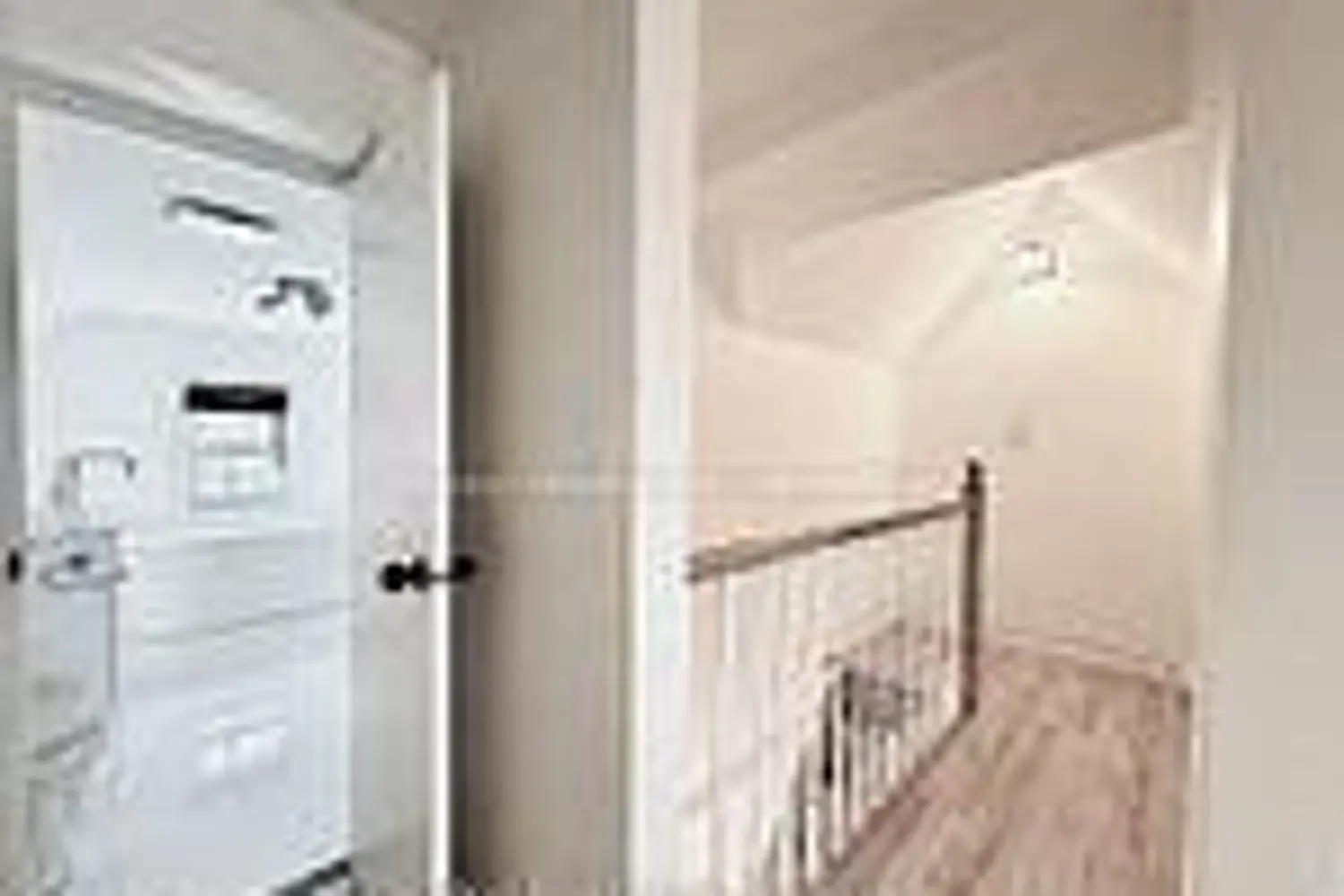 Additional image 11 of 405 Upper Wentworth Street